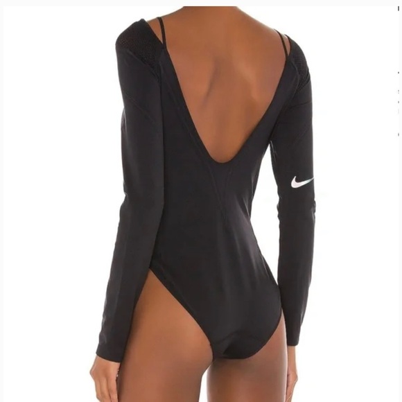 🔥NWT NIKE LONG-SLEEVE SEAMLESS TRAINING BODYSUIT BLACK XS WORKOUT GEAR - Picture 5 of 8